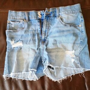 No boundaries size 15 short